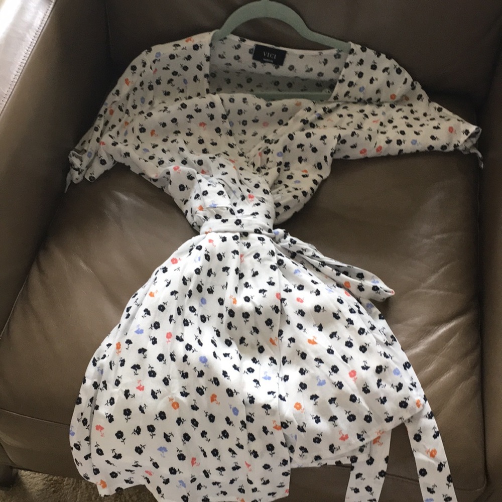 Floral print wrap dress
